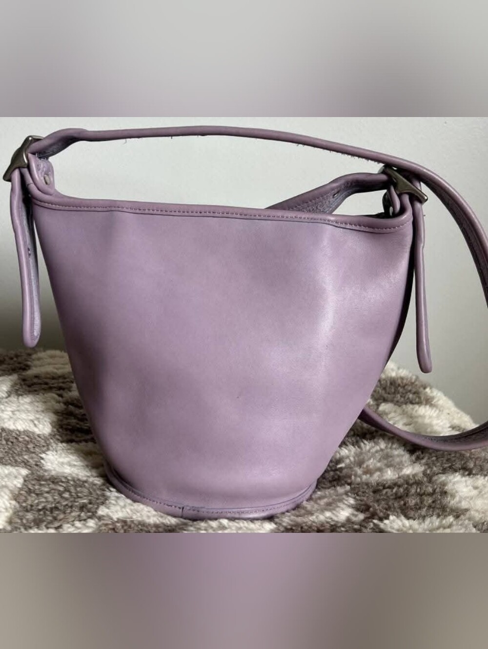 Coach Maggie 9019 in Lavender Bucket Shoulder Bag - Women's Crossbody